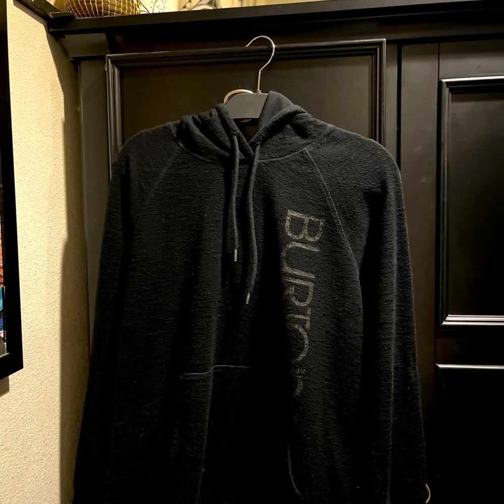 Women’s medium Burton hoodie